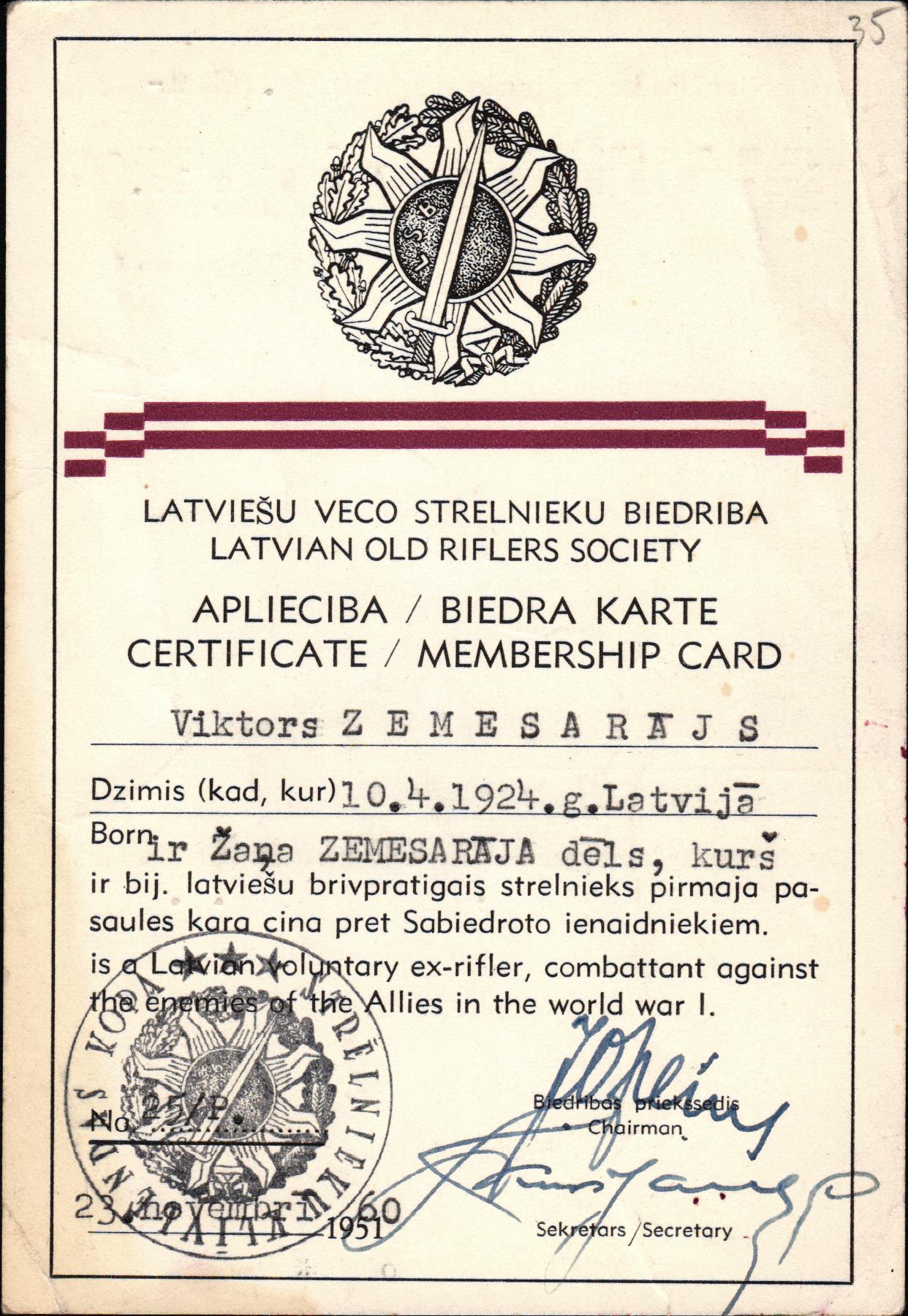 Viktoram Zemesarājam izsniegtā "Latviešu veco strēlnieku biedrības" apliecība. 1960. gads.